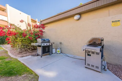 Maya Condominiums in Scottsdale, Arizona